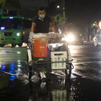Alza en hospitalizaciones mantiene a la CDMX en semáforo naranja con alerta