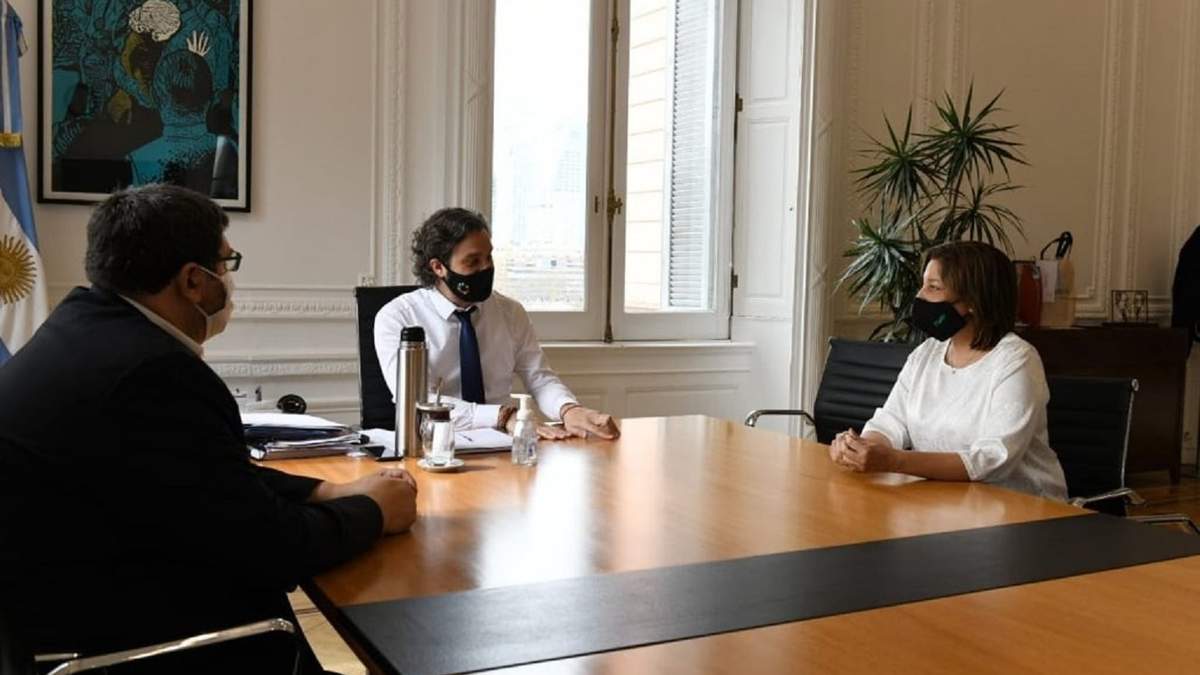 Arabela Carreras reunida con Nación. Fuente: (Twitter)