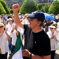 Tunden a Vicente Fox por convocar a "paro nacional" en defensa del INE