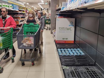 Podría haber desabastecimiento de leche en los próximos días