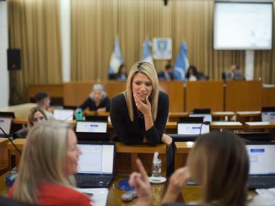 Márquez aseguró que la Fiesta de la Confluencia tiene “poca transparencia”
