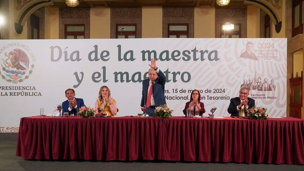 Reunión del presidente López Onbrador con la dirigencia del SNTE