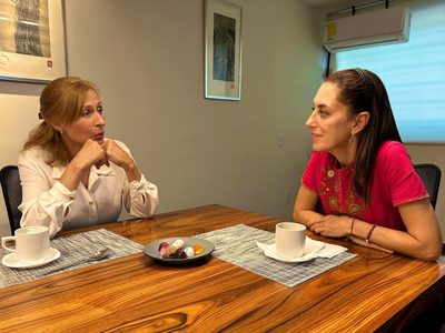Claudia Sheinbaum se reúne con Tatiana Clouthier: “Feliz de encontrarnos y trabajar juntas”