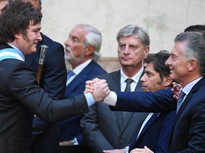 Javier Milei celebró el triunfo de Adorni en CABA y apuntó a un buen resultado en Provincia, con o sin Macri