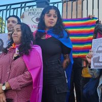 Protestan en Culiacán por fallo contra activista basado en capturas de WhatsApp