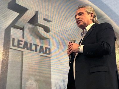 Alberto Fernández en el Día de la Lealtad: “A la Argentina enferma la curará el peronismo”