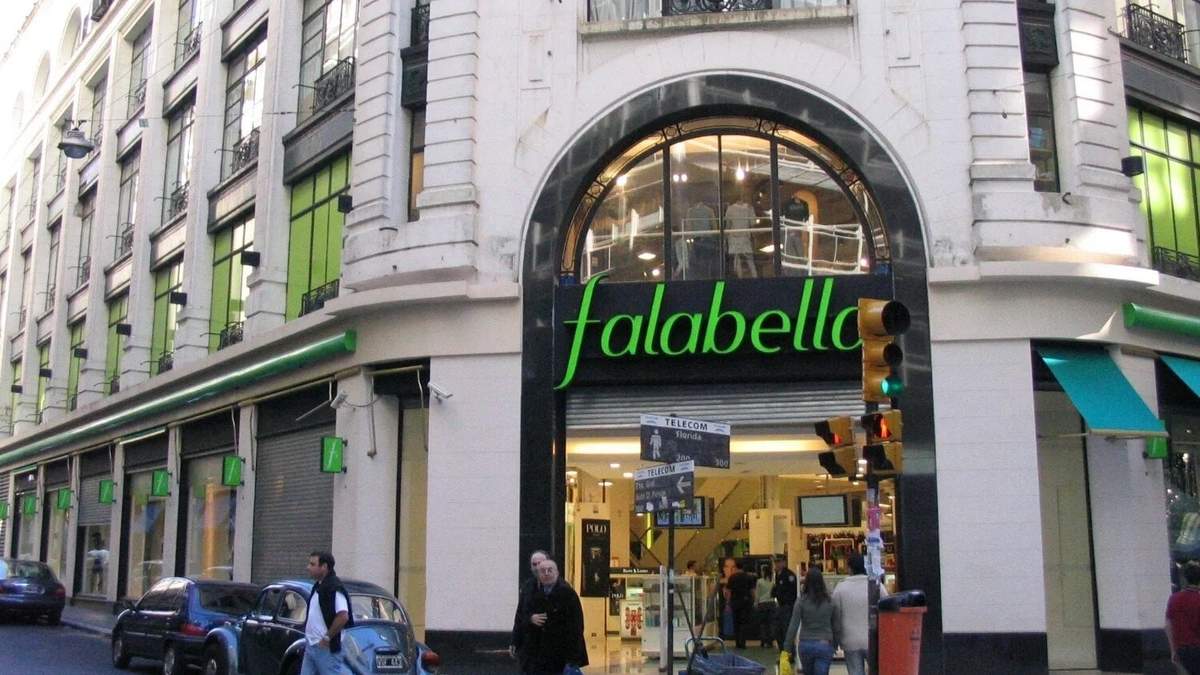 Falabella de Florida. Fuente: (Twitter)