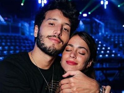 ¡Se molestó con Tini! A Sebastián Yatra no le gustó el mini traje de Stoessel y le hizo esto en plen