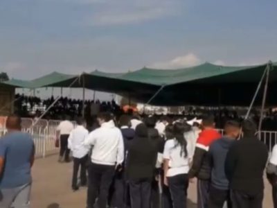 Morena denuncia a Alejandra del Moral por “acarrear” a estudiantes a su mitin en Metepec
