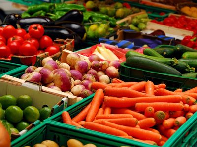 El Gobierno desreguló la importación y exportación de alimentos