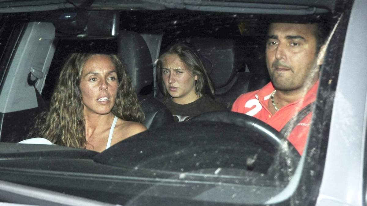 Rocío Carrasco, Rocío Flores, Fidel Albiac. Fuente: (Twitter)