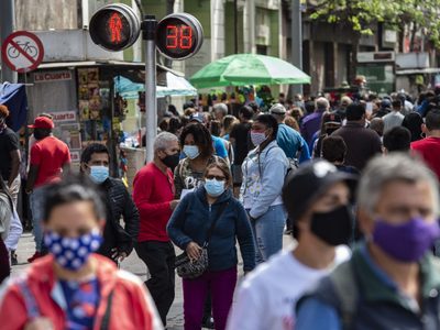 Chile levanta todas las cuarentenas por primera vez en casi un año y medio
