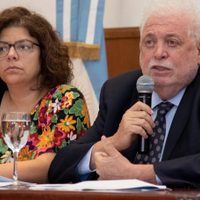 Carla Vizzotti reconoció que 10 personas se vacunaron "en una situación incorrecta"