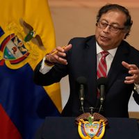 Juez legaliza la detención del hijo del presidente Gustavo Petro y su exesposa