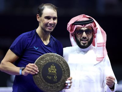 El millonario regalo que le hicieron a Rafael Nadal en su despedida