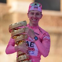Ciclista esloveno Tadej Pogacar, ganador del Giro de Italia, es acusado de dopaje