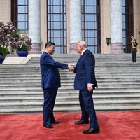 Xi Jinping advierte a Trump de posibles "conflictos" con EU por Taiwán