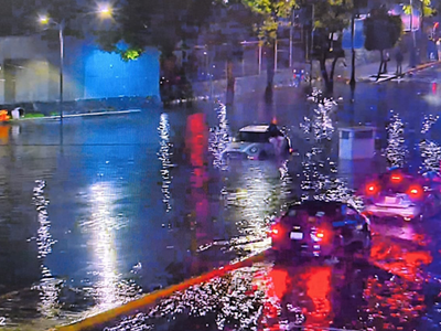 Estragos en Coyoacán e Insurgentes Sur por las lluvias; reportan 22 inundaciones en CDMX (Video)