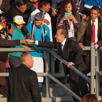 Calderón asiste a misa del Papa en Michoacán