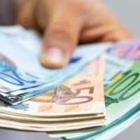 Los 3 ingredientes que tenés que poner en tu cama hoy viernes para atraer la abundancia y la riqueza a tu vida