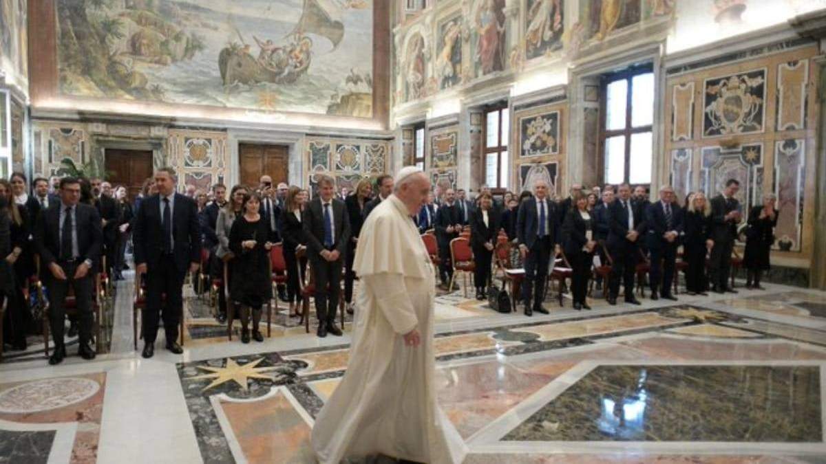 El Papa Francisco recibió a participantes del congreso organizado por la Sociedad Italiana de Farmacia Hospitalaria