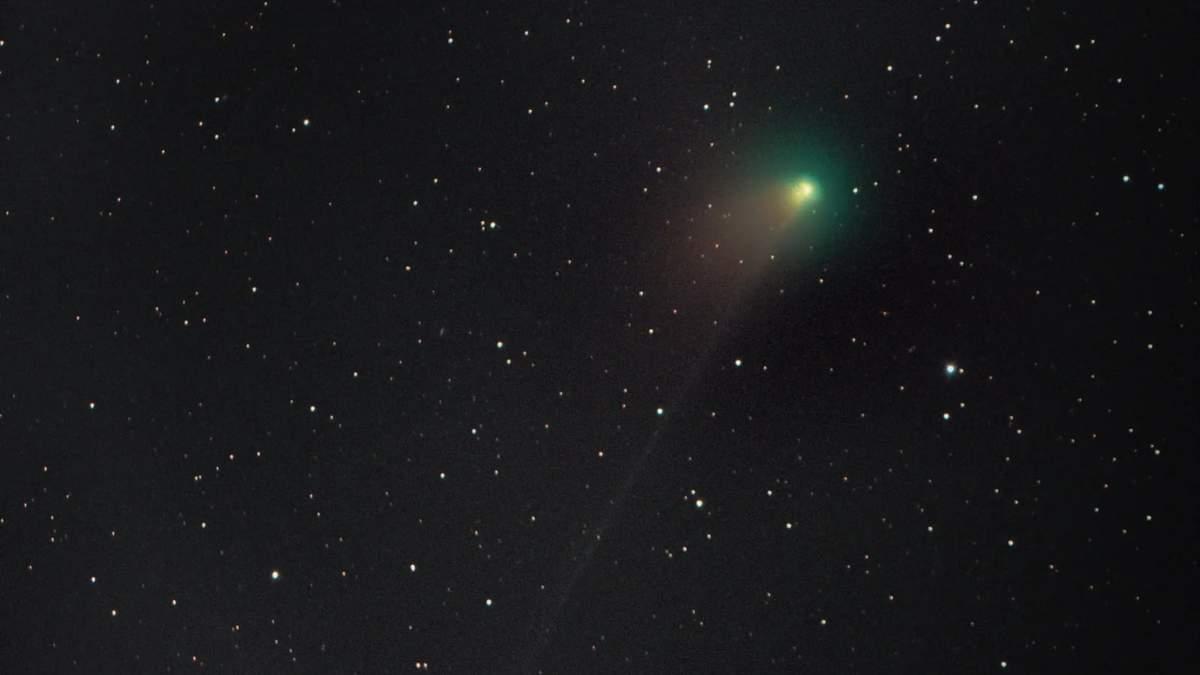 Cometa Verde. Fuente: (Instagram)