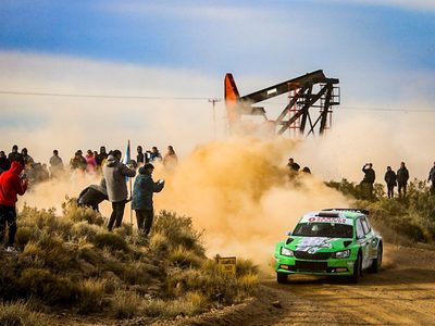 Increíble accidente en el Rally del Petróleo y los Dinosaurios en Cutral Co