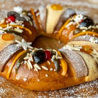Rosca de Reyes sin gluten: esponjosa y súper fácil, una receta perfecta para compartir en familia