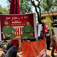Exigen ponerle el nombre de Fidel Castro a la Plaza San Carlos y restituir esculturas