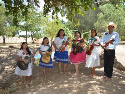 En el Día Internacional de los Pueblos Indígenas ovacionan la pluralidad lingüística del país