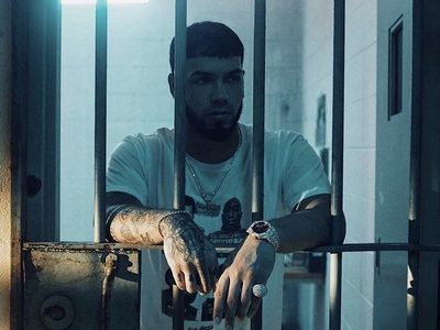 “Se te acabó la carrera”: Anuel AA regresa en busca de venganza con su nuevo sencillo