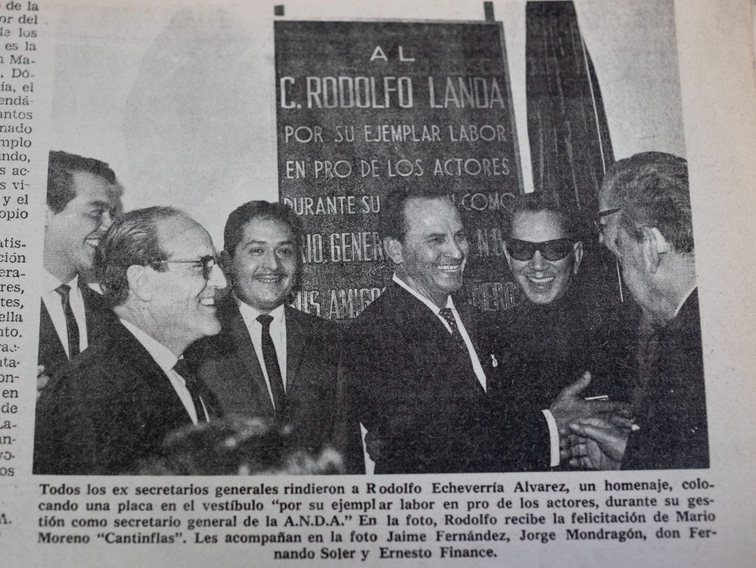 Tiempos de Rodolfo Echeverría. A su lado, Cantinflas. Foto José Manuel Jiménez.