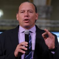 Berni responsabilizó a Vidal por el sospechoso helicóptero hallado en Paraguay