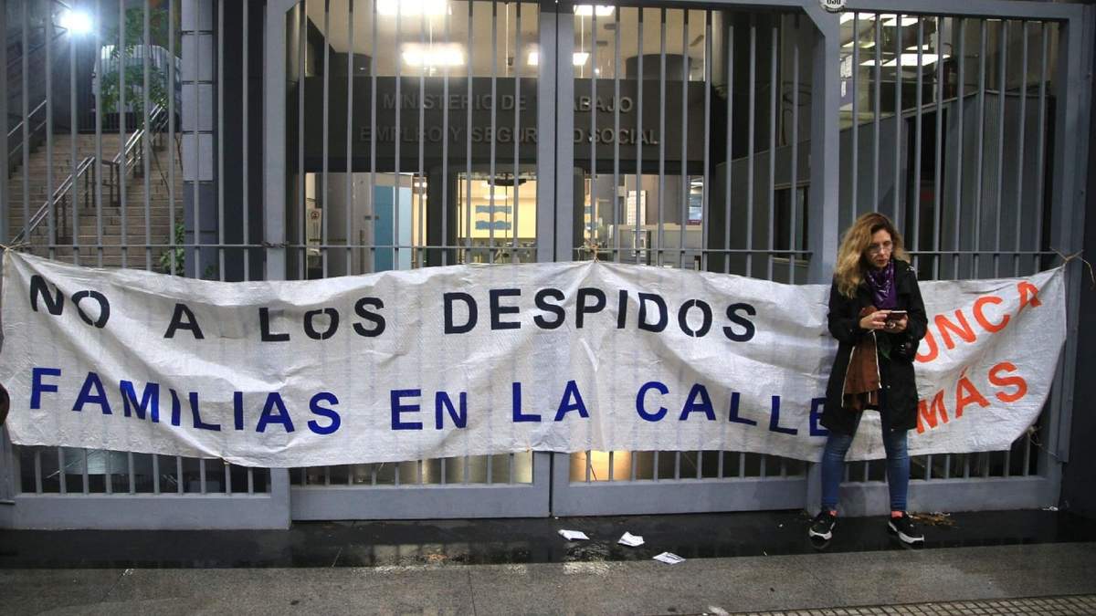 El Ministerio de Salud despedirá gran parte de su personal. Fuente: (X)