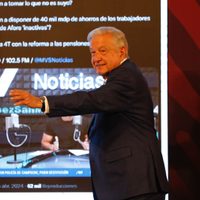AMLO arremete contra Afore Azteca: se niega a regresar pensiones no reclamadas porque las administra