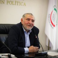 Adán Augusto se defiende: desmiente a Televisa, revela que cobró herencia y rechaza "fuego amigo"