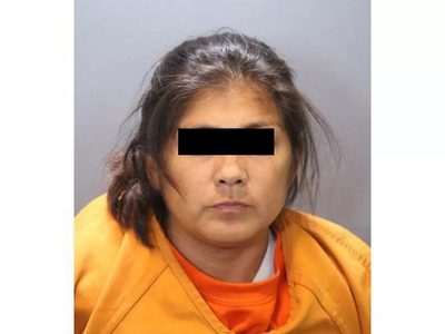 Vinculan a madre por la muerte de su hija de 3 años; la dejó en un vehículo cerrado