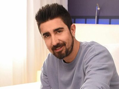 ¿Y el coronavirus? Alex Ubago cantará en Cuba y sus fans temen por él