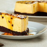 Postre extra cremoso de chocolate y maracuyá: para comenzar la semana con el antojito dulce más divino