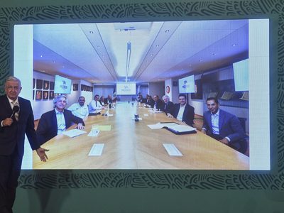 “Una promiscuidad política” reunión de Claudio X González, Gustavo de Hoyos y partidos opositores