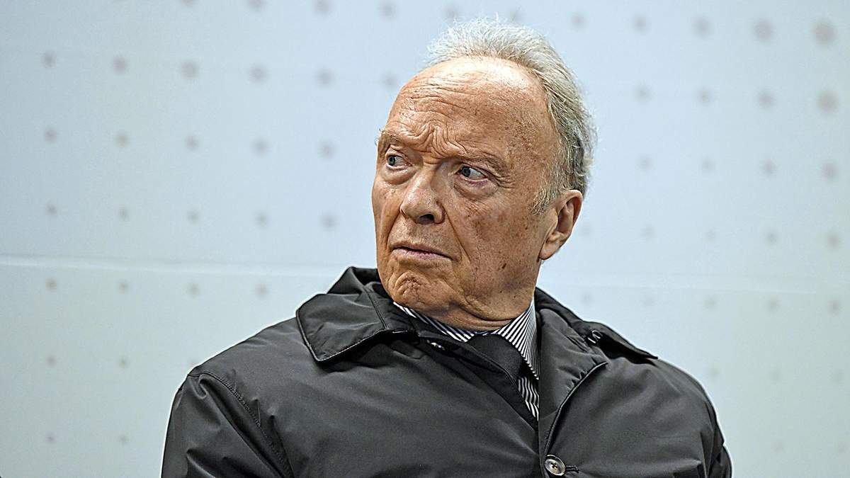 Gertz Manero. Patrón benévolo