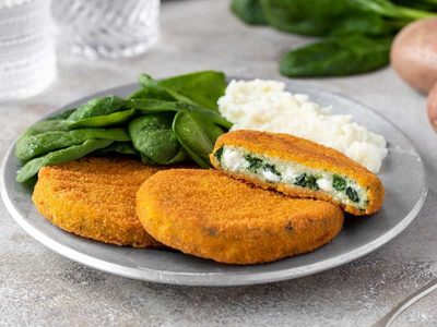 Medallones de atún con espinaca: una receta exprés y muy rica cuando no sabés qué cocinar