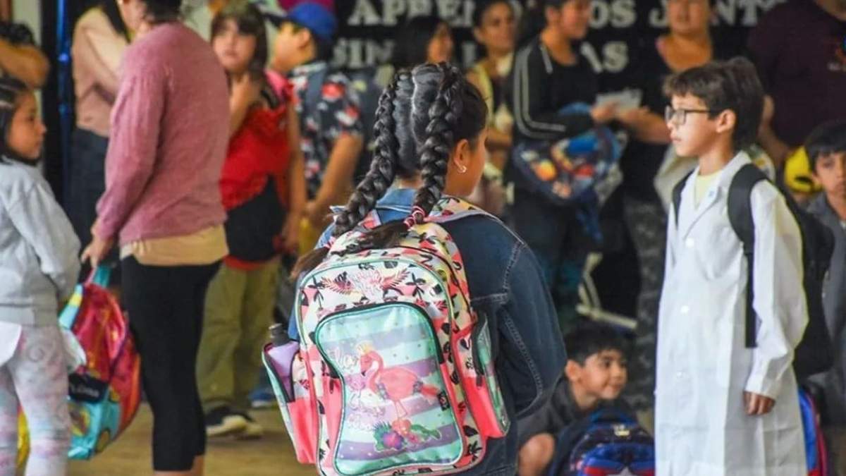 Educación de Neuquén confirmó que las vacantes para la escolarización están garantizadas. Fuente: (Neuquén al Instante)