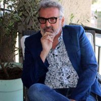 ¡Increíble! Benito Fernández lanzó una prenda estrella en esta cuarentena. ¿La usarías?