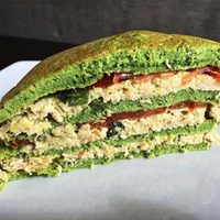Pan de espinaca sin harina: con 3 ingredientes, hacete esta receta exprés que salva cualquier almuerzo