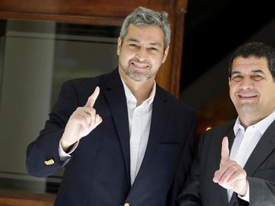 El presidente de Paraguay opinó sobre la negativa de su vice a dimitir: “Lo correcto es renunciar”