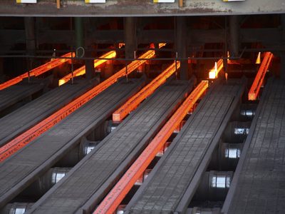 La metalurgia retrocedió 10,3% en febrero y la capacidad instalada perforó el 41%
