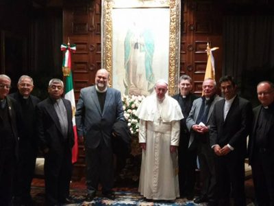'Se cuelan” los casos Ayotzinapa y Pasta de Conchos en charla del Papa con jesuitas