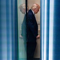 De una amenaza de aniquilación a la tregua: Trump siembra una confusión que “daña su credibilidad”