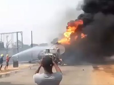 Explosión de un camión cisterna deja más de 50 muertos en Nigeria (Video)